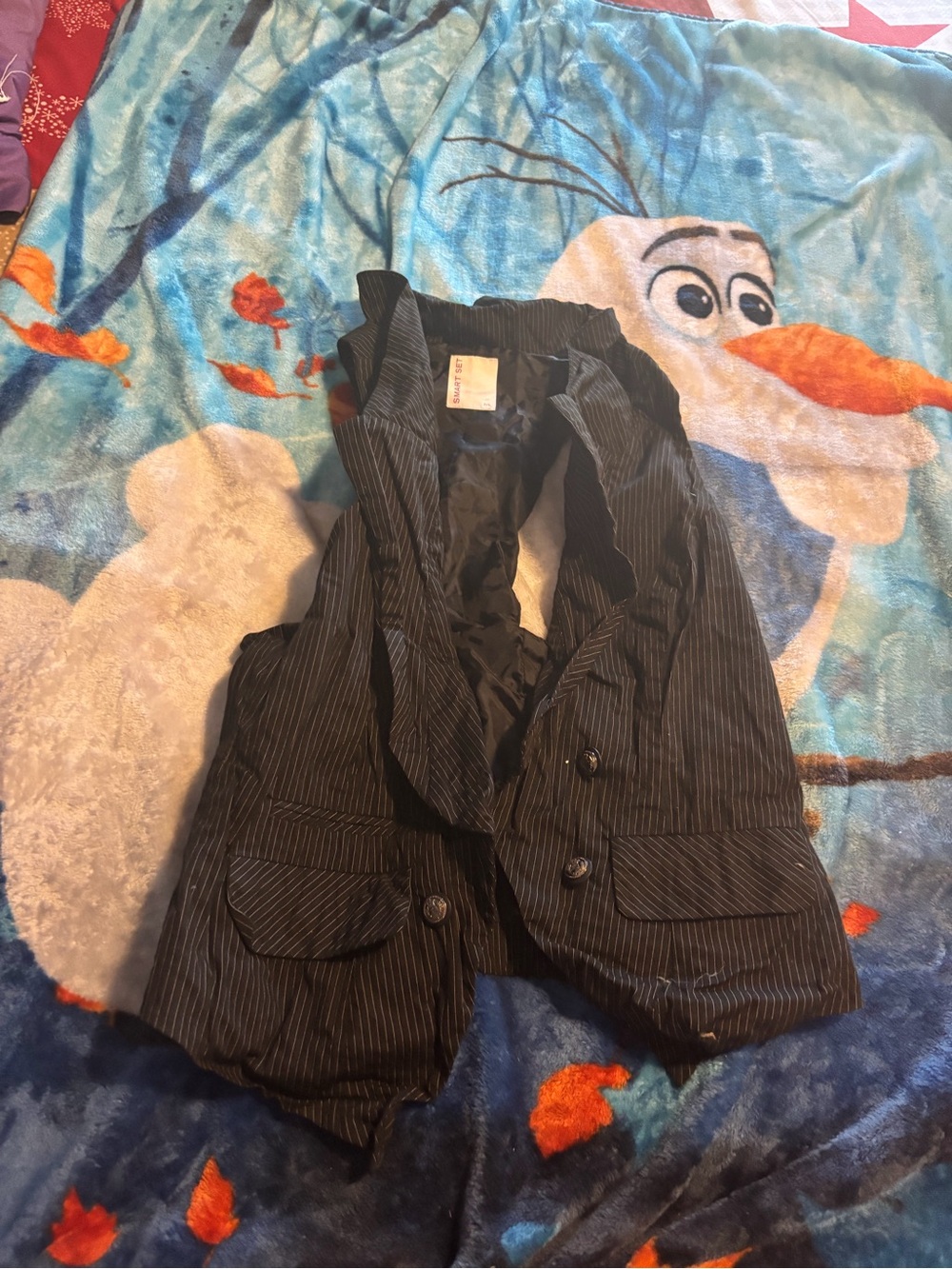 Smart Set Black Pinstripe Vest with Notched Lapel